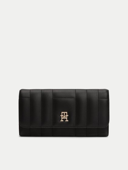 Tommy Hilfiger Black Women's wallet