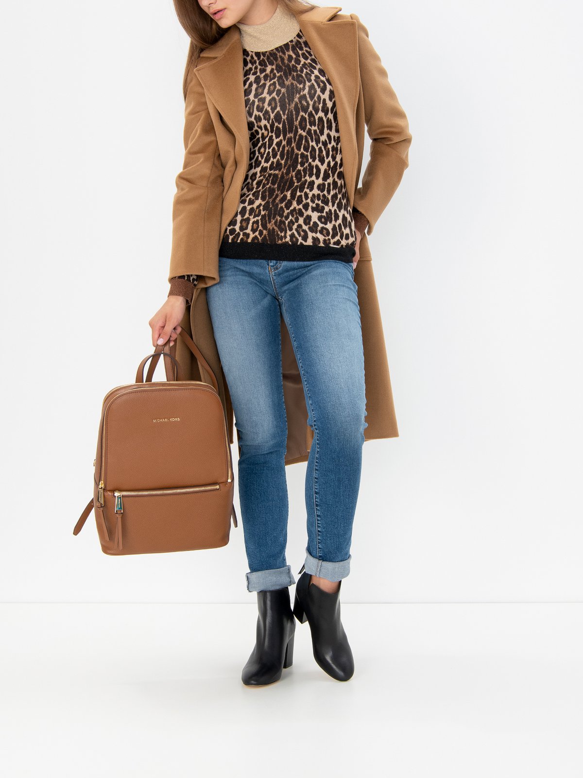 michael kors backpack outfit