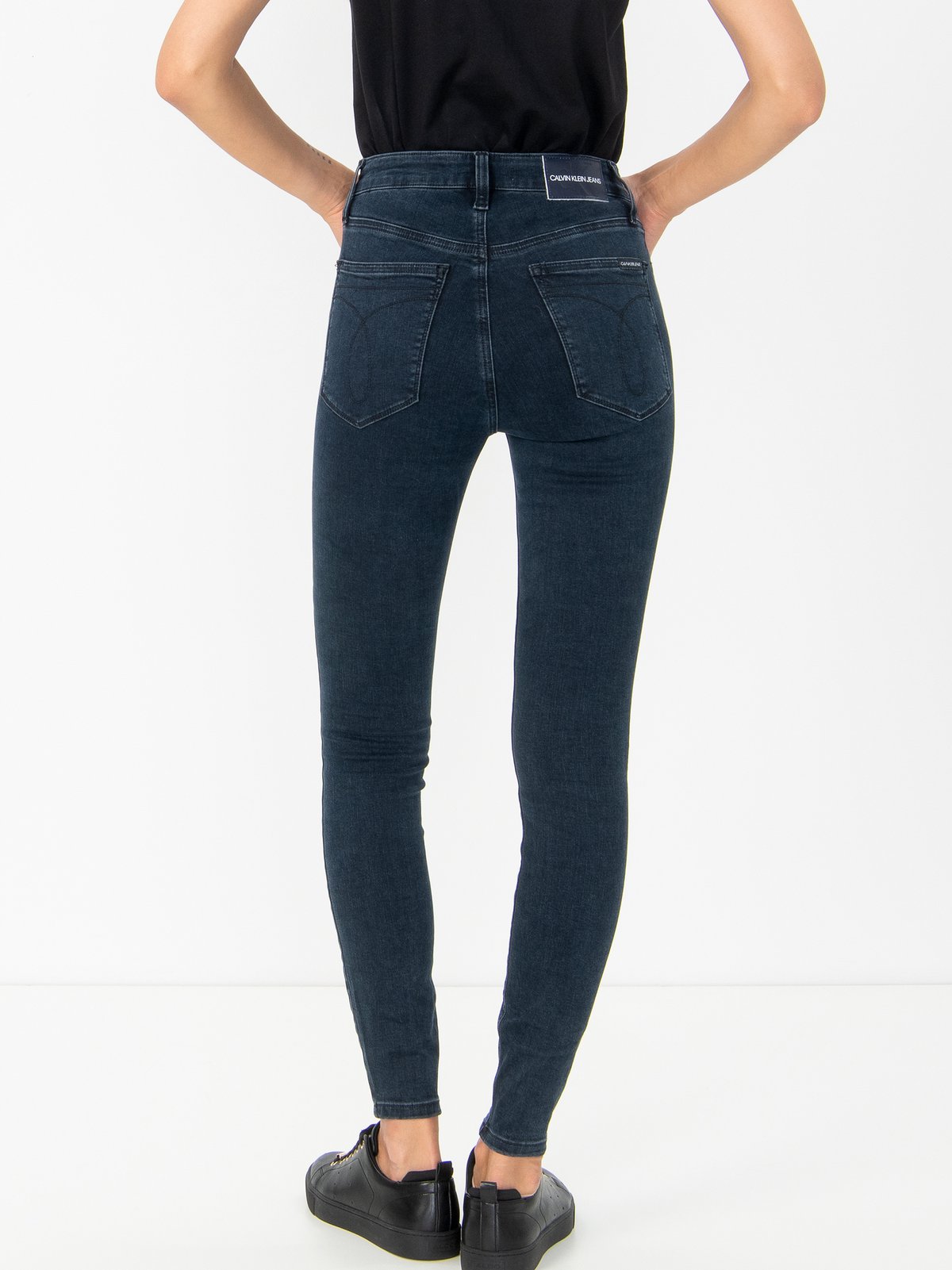 Moteriški džinsai tamsiai mėlyna Calvin Klein Jeans | Soulz.lt
