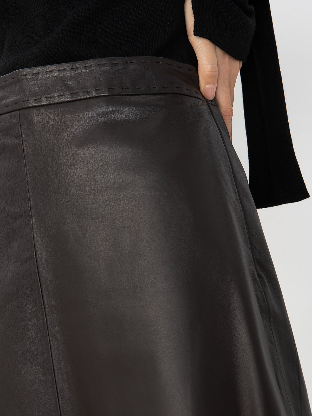 Women's leather skirt dark brown Weekend Max Mara | Soulz.lt
