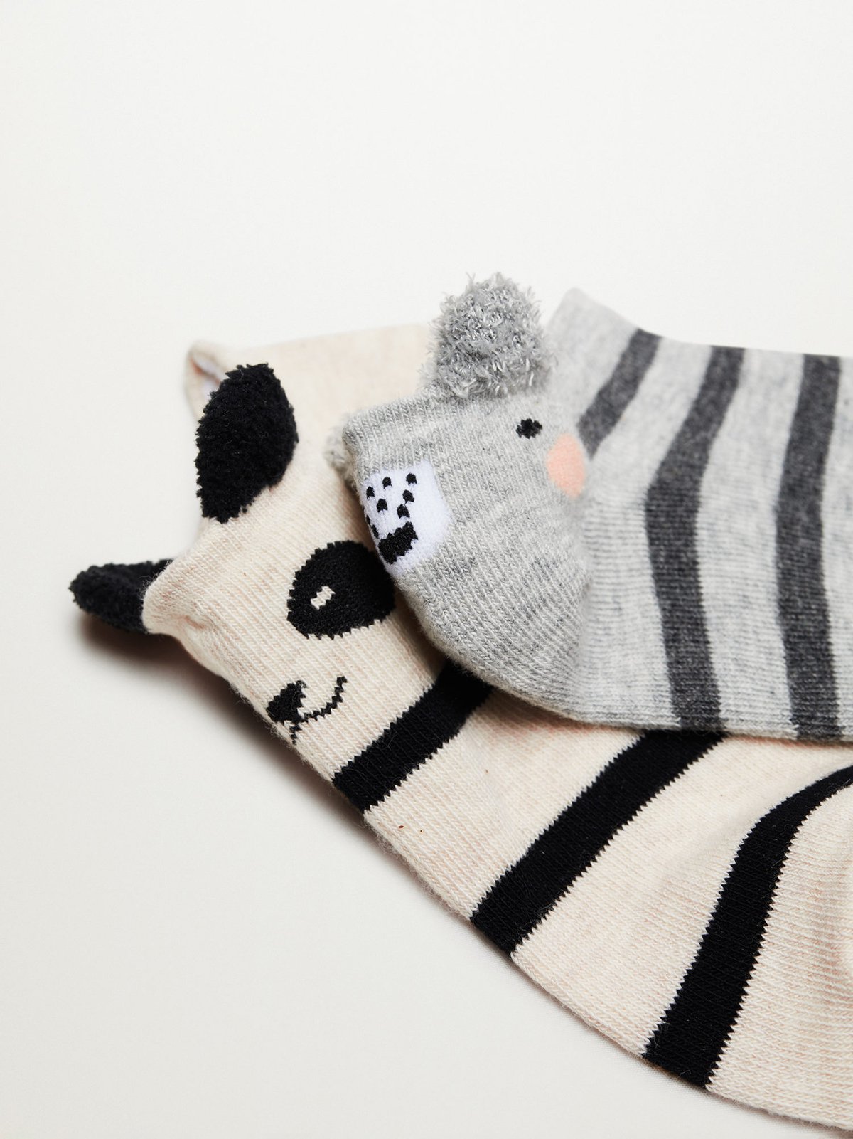 MANG girl's socks