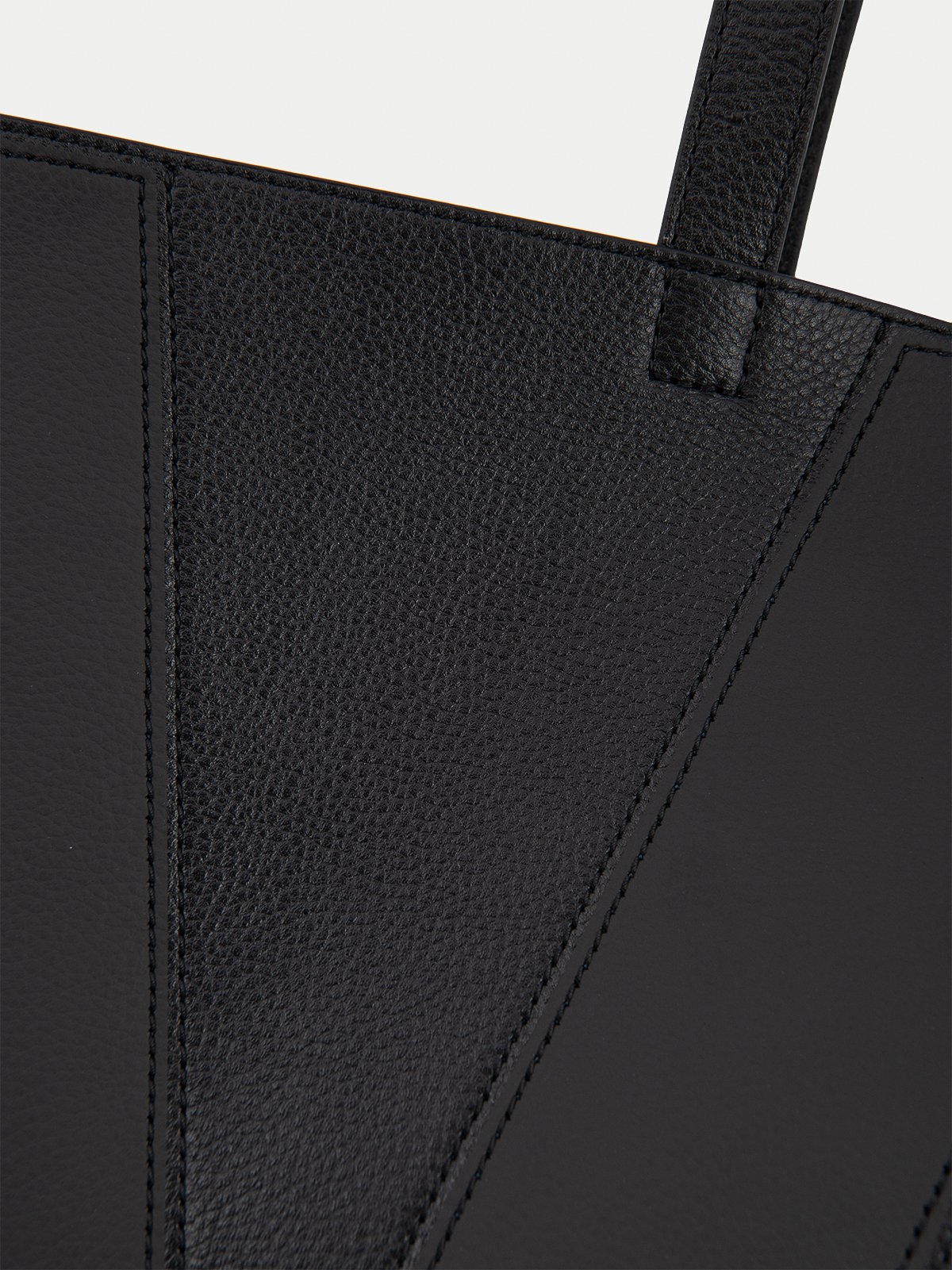 Women's leather handbag black Weekend Max Mara | Soulz.lt