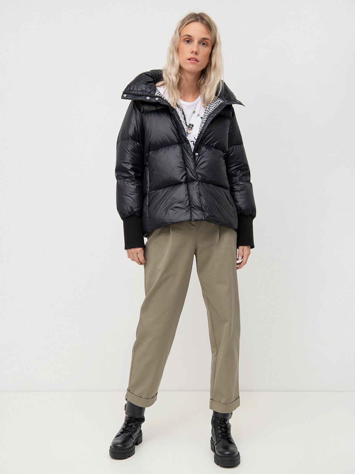 Women s down jacket black MAX Co. Soulz.lt