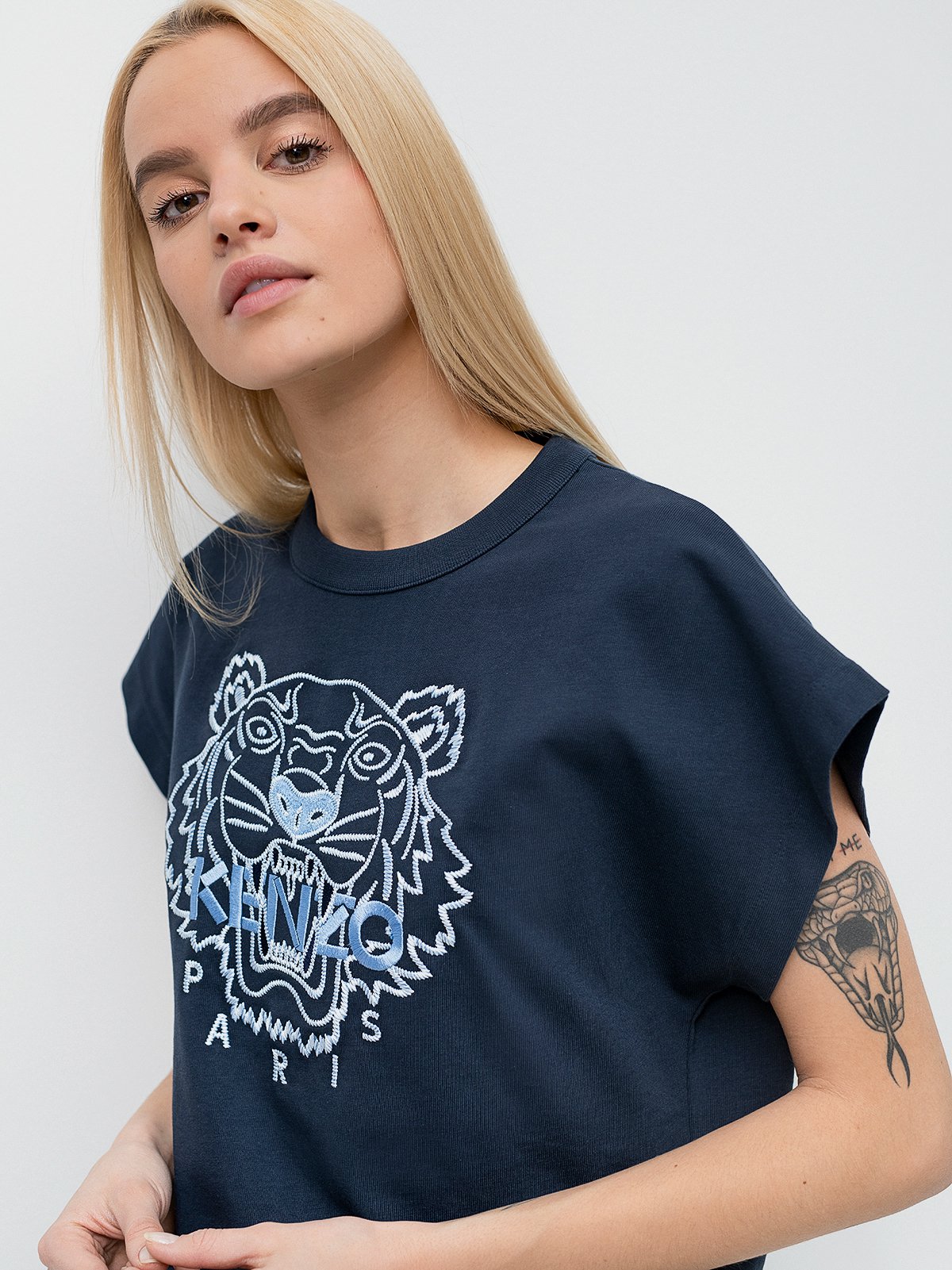 Tシャツ・カットソー KENZO Woman T-Shirt Navy FE62TS1384SO 79 Women's t-shirt s/s navy KENZO | Soulz.lt