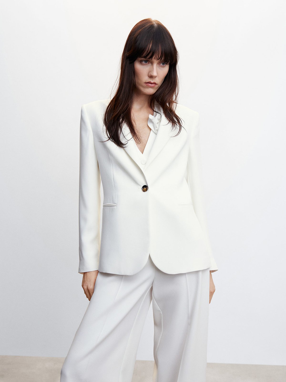 Mango hot sale blazer white