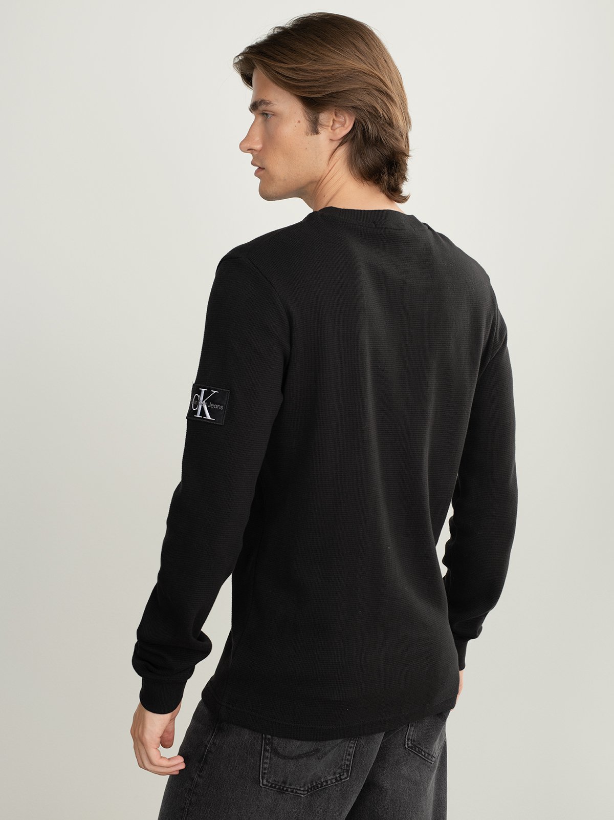 Calvin Klein Jeans Black on Black T-Shirt in Black Ib0Ib01447