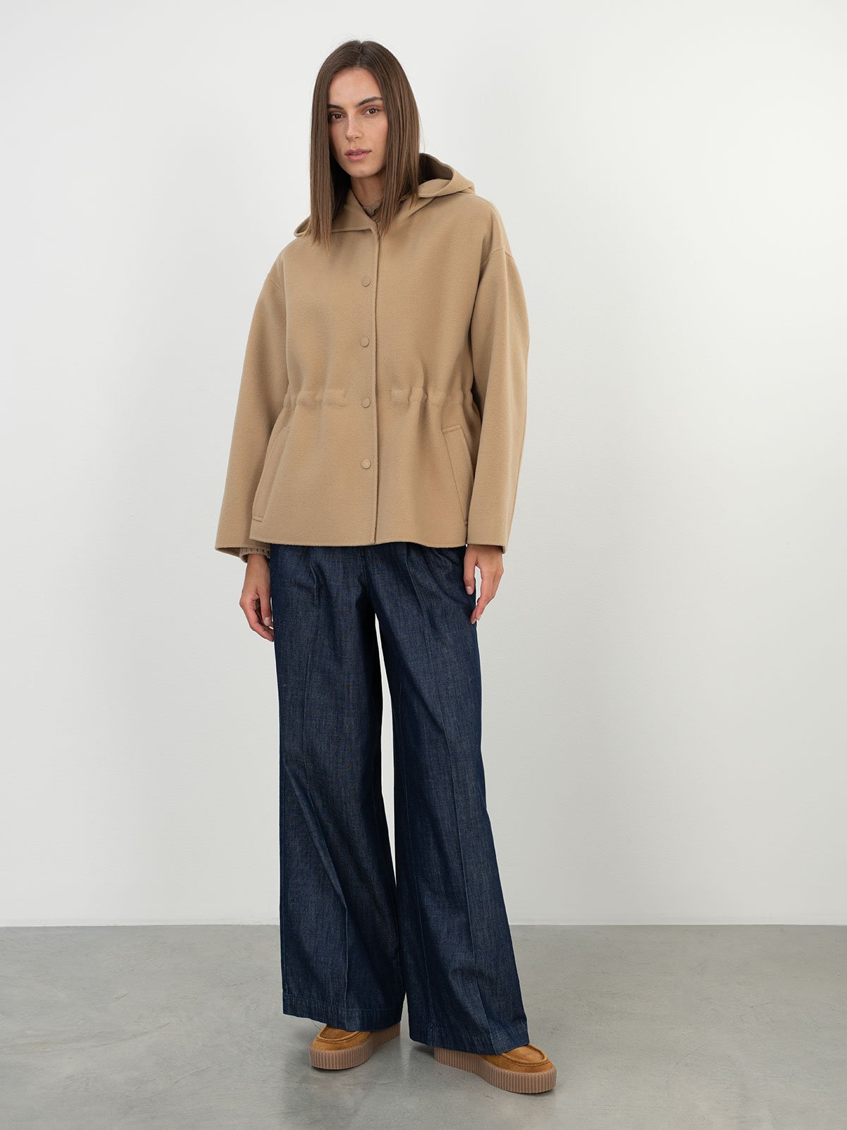 Women's short coat beige Weekend Max Mara | Soulz.lt