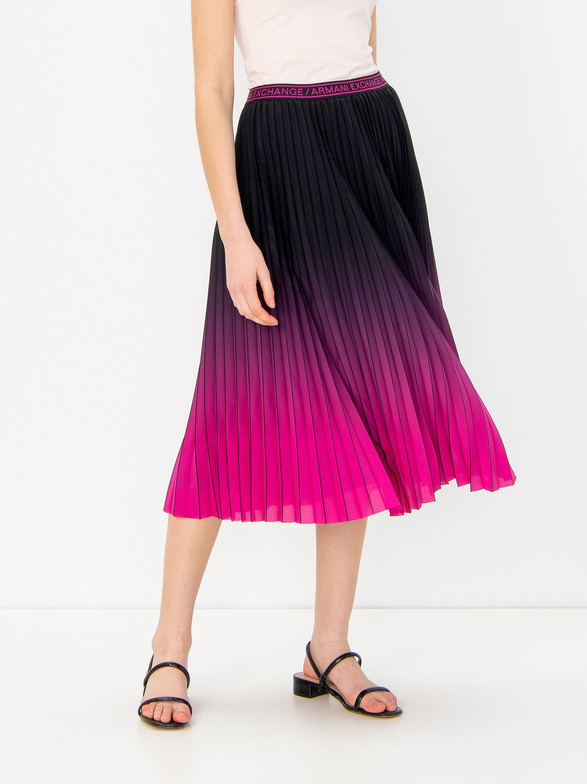 Armani skirt outlet