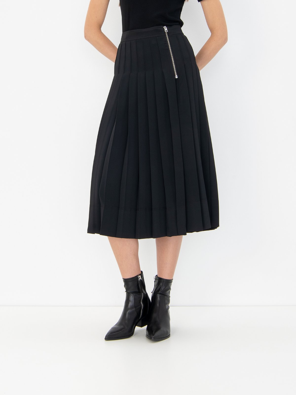 Women's skirt black Calvin Klein
