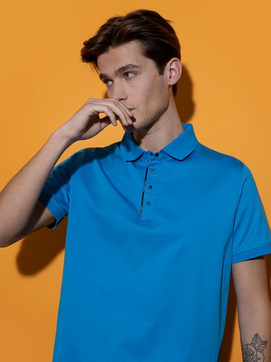 blue collared polo shirt