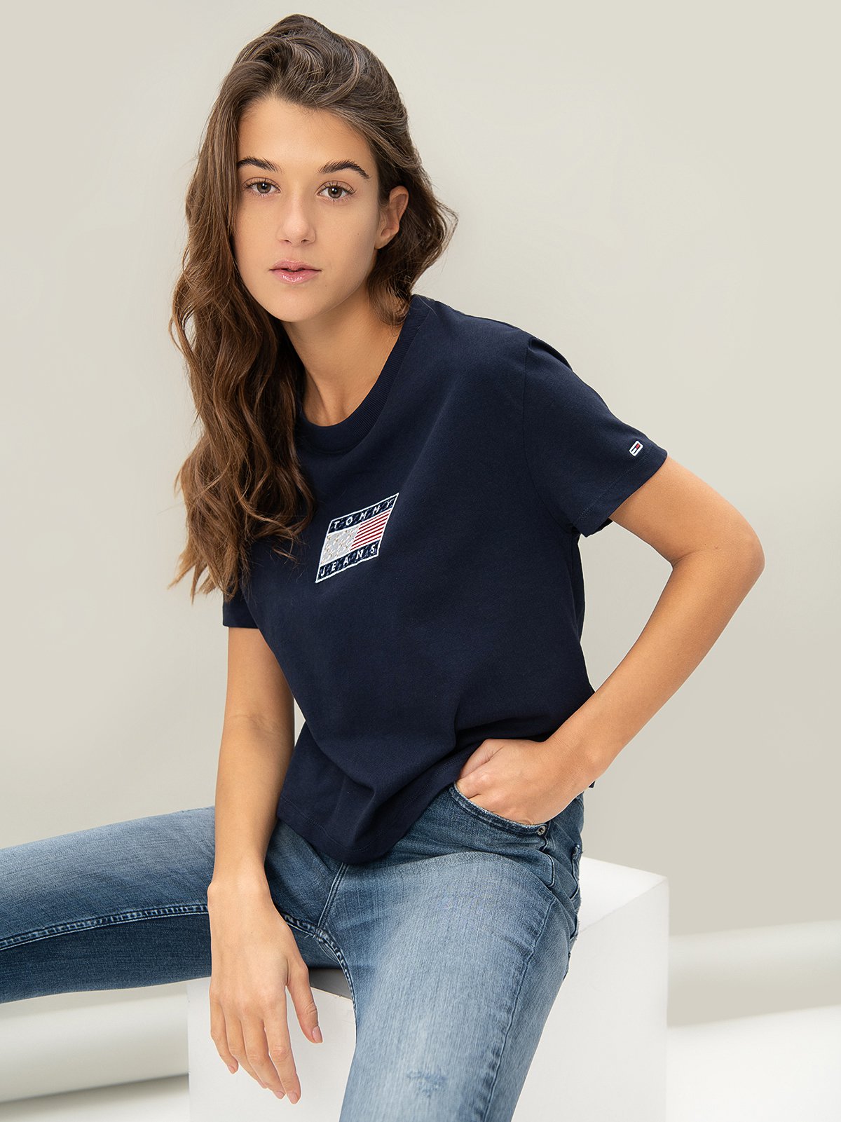 Moteriški marškinėliai Tommy Jeans | Soulz.lt