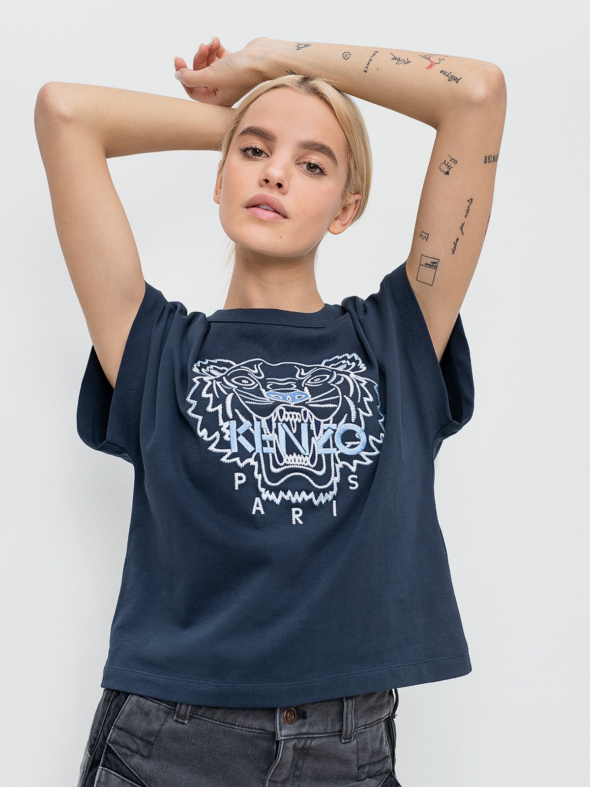 Tシャツ・カットソー KENZO Woman T-Shirt Navy FE62TS1384SO 79 Women's t-shirt s/s navy KENZO | Soulz.lt