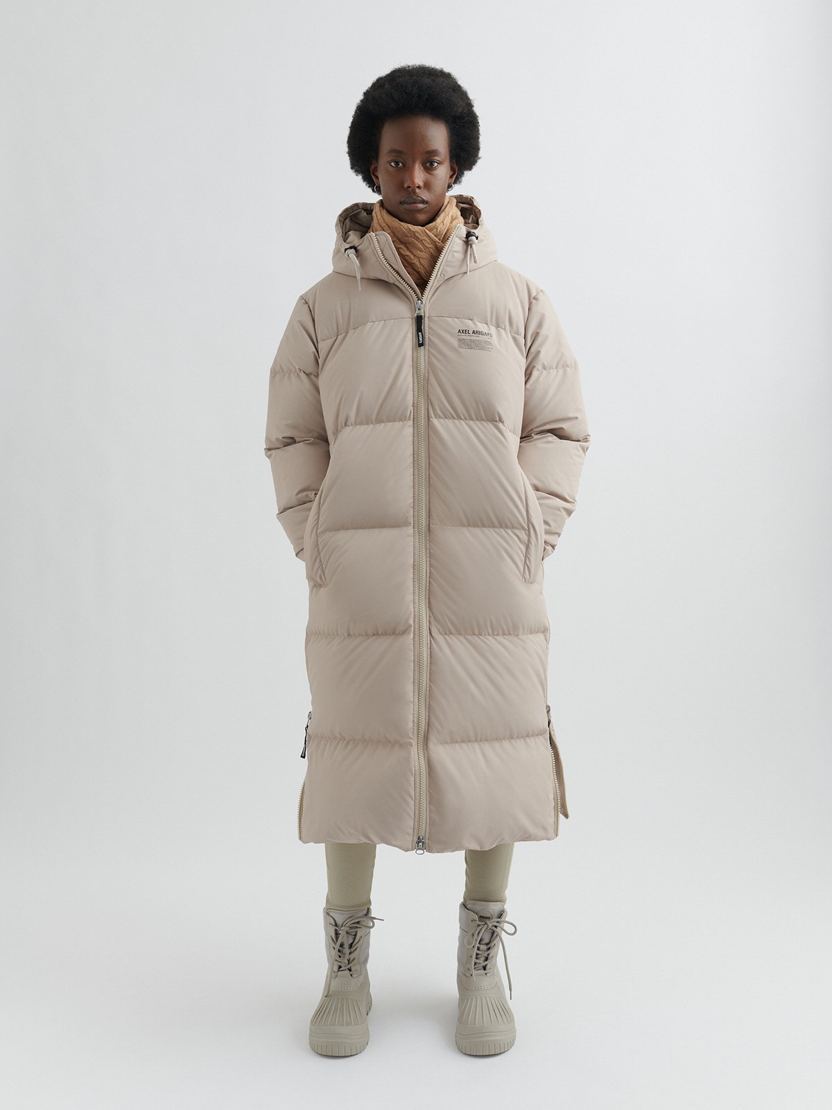 Women s down coat creamy Axel Arigato Soulz.ee