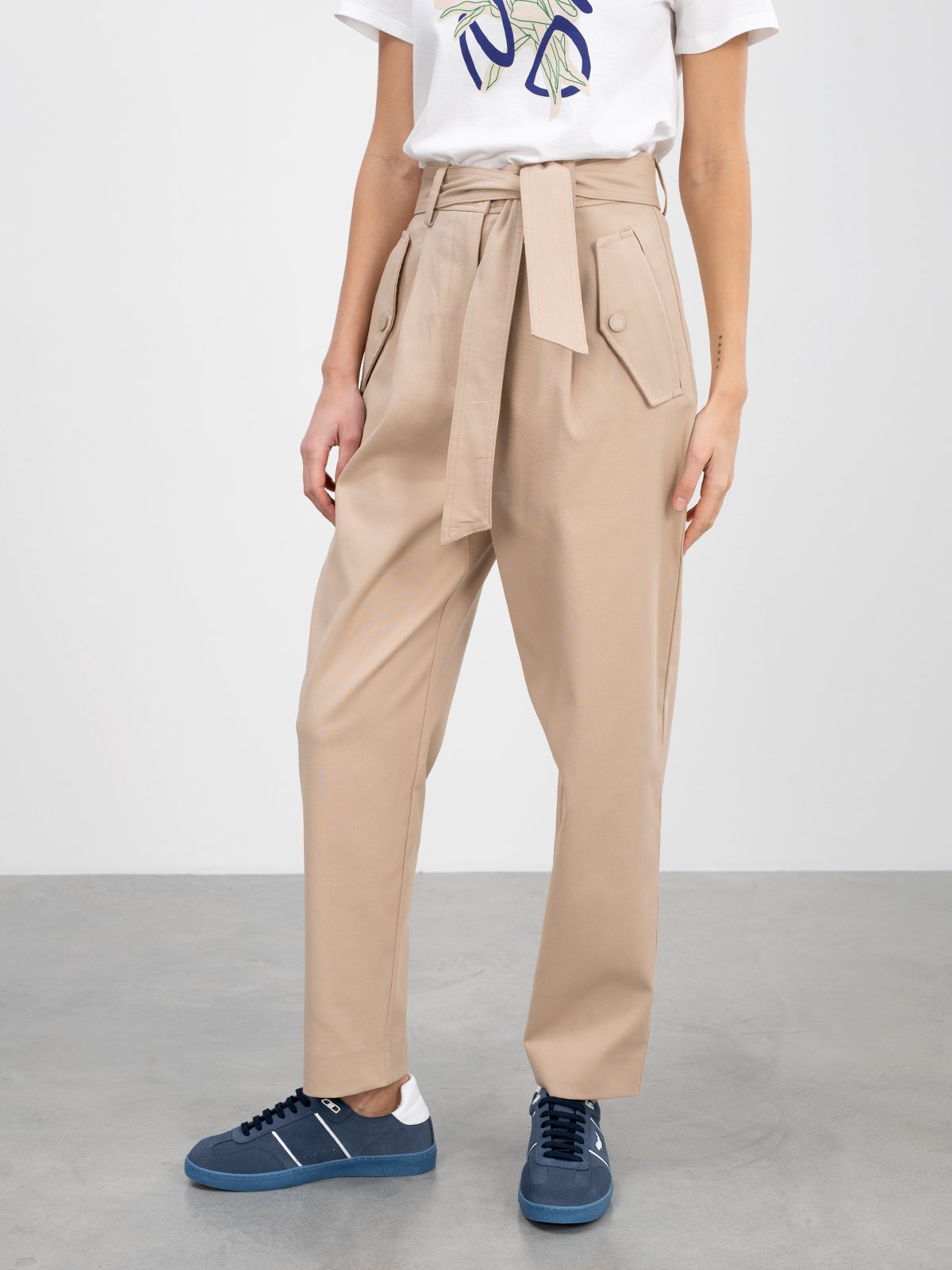 Women's trousers beige Weekend Max Mara